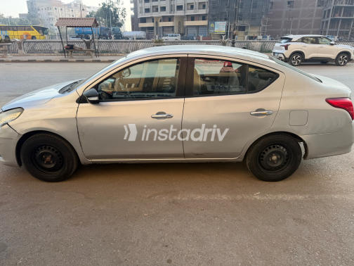Nissan Sunny 2018 Silver Automatic Used for Sale in Greater Cairo ( Cairo + Giza) - 1