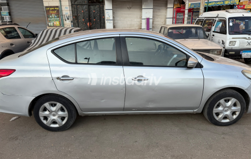 Nissan Sunny 2018 Silver Automatic Used for Sale in Greater Cairo ( Cairo + Giza) - 4