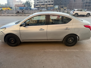 Nissan Sunny 2018 Silver Automatic Used for Sale in Greater Cairo ( Cairo + Giza)