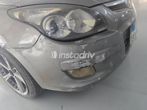 هيونداي I30 2011 فضي أوتوماتيك مستعملة للبيع في القاهرة - 1