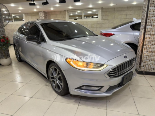 Ford Fusion 2017 Silver Automatic Used for Sale in Cairo - 3