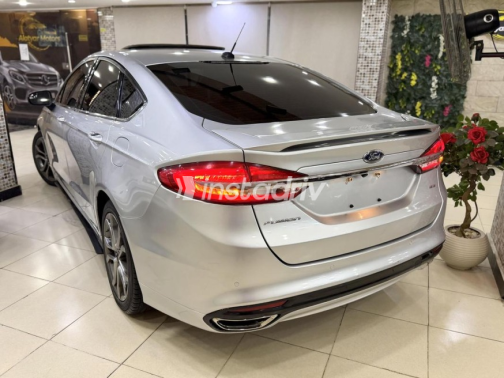 Ford Fusion 2017 Silver Automatic Used for Sale in Cairo - 4