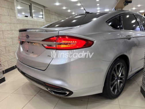Ford Fusion 2017 Silver Automatic Used for Sale in Cairo - 5