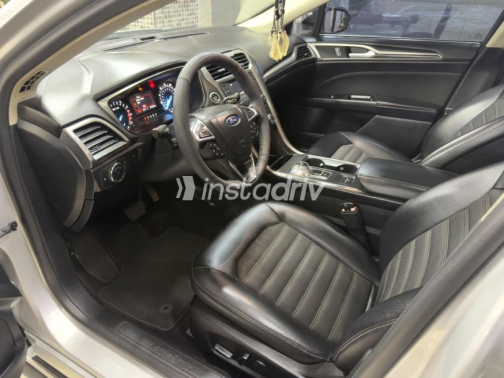 Ford Fusion 2017 Silver Automatic Used for Sale in Cairo - 9