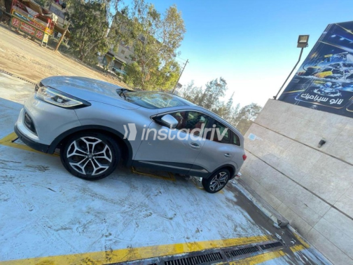 Renault Kadjar 2020 Silver Automatic Used for Sale in Kafr el-Sheikh - 2