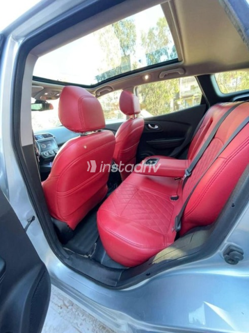 Renault Kadjar 2020 Silver Automatic Used for Sale in Kafr el-Sheikh - 9