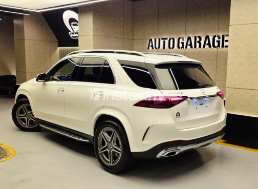 Mercedes GLE 2024 White Automatic Used for Sale in Alexandria - 9