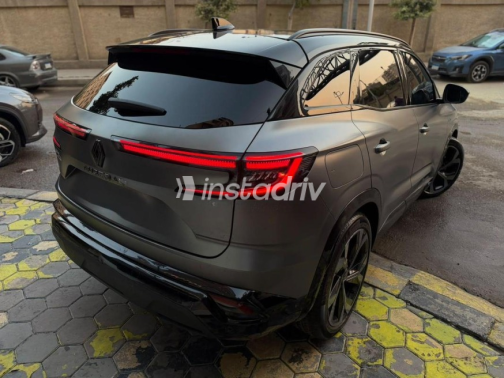 Renault Austral 2025 Gray Automatic Used for Sale in Cairo - 10
