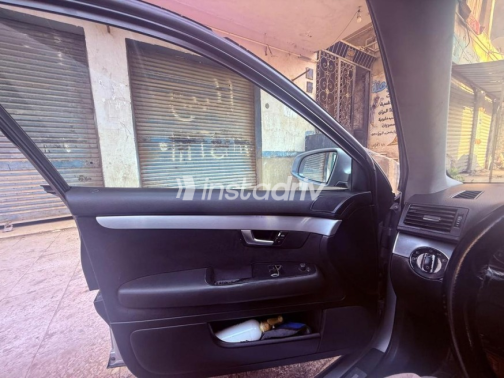 Audi A4 2008 Silver Manual Used for Sale in Cairo - 7