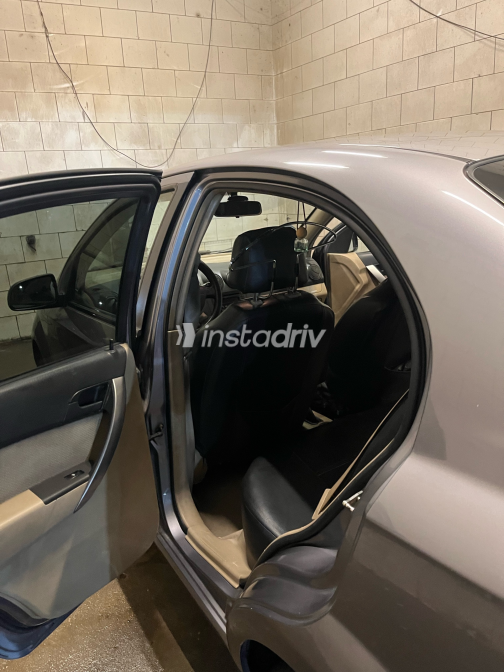 Chevrolet Aveo 2018 Gray Automatic Used for Sale in Greater Cairo ( Cairo + Giza) - 3