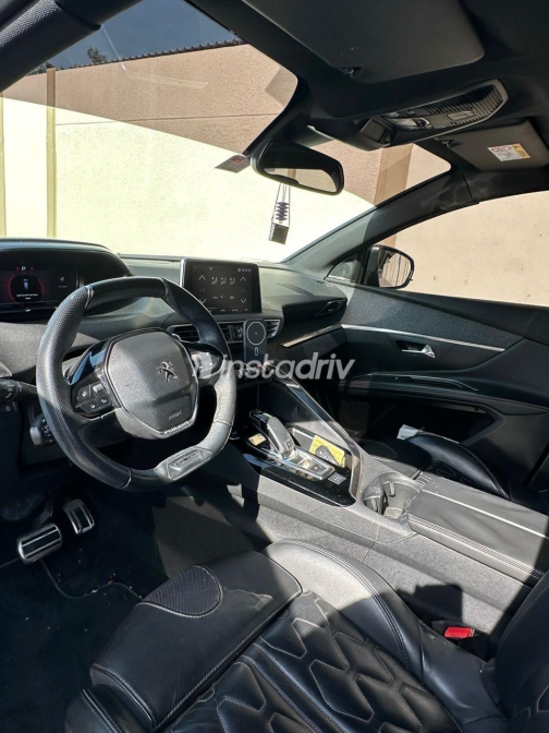 Peugeot 5008 2018 Black Automatic Used for Sale in Greater Cairo ( Cairo + Giza) - 2