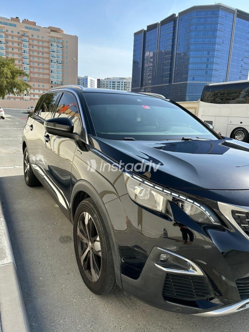 Peugeot 5008 2018 Black Automatic Used for Sale in Greater Cairo ( Cairo + Giza) - 3
