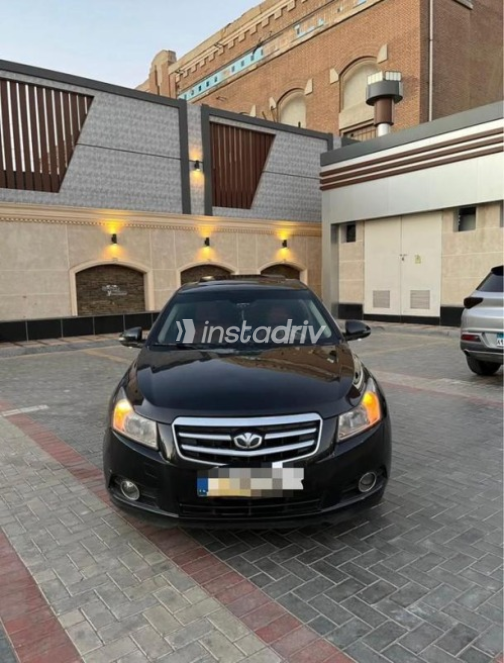 Daewoo Lacetti 2010 Black Automatic Used for Sale in Mansoura - 3