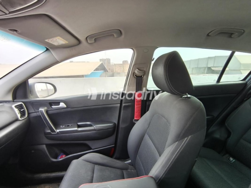 Kia Sportage 2017 Dark Blue Automatic Used for Sale in Hadayek October - 2