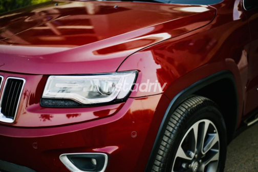 Jeep Grand Cherokee 2018 Red Automatic Used for Sale in Maadi - 8