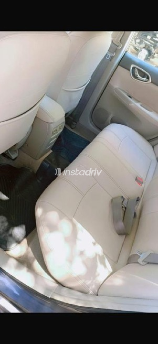 Nissan Sentra 2023 Dark Gray Automatic Used for Sale in Helwan - 4