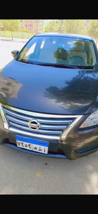 Nissan Sentra 2023 Dark Gray Automatic Used for Sale in Helwan