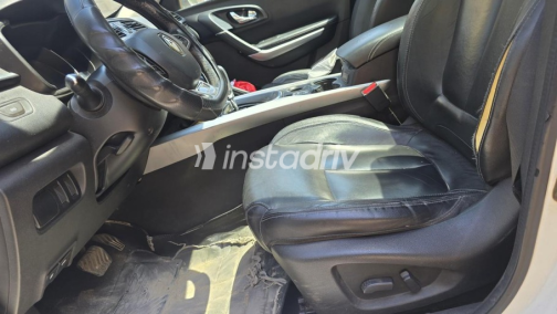 Renault Kadjar 2017 White Automatic Used for Sale in Cairo - 7