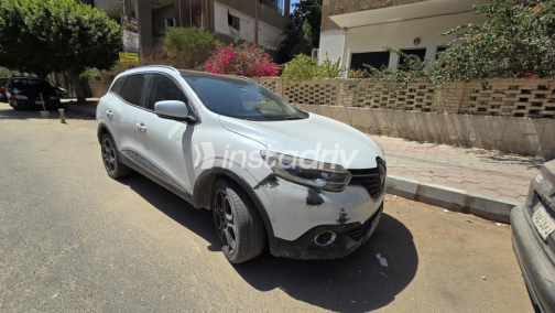 Renault Kadjar 2017 White Automatic Used for Sale in Cairo - 10