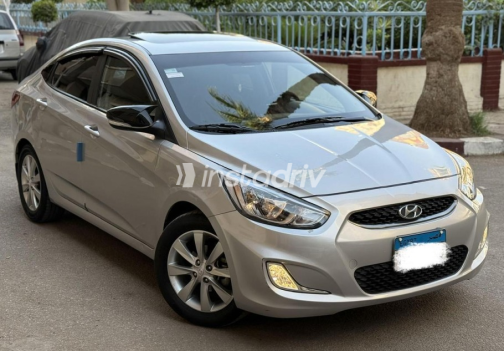 Hyundai Accent RB 2023 Silver Automatic Used for Sale in Nasr city - 1