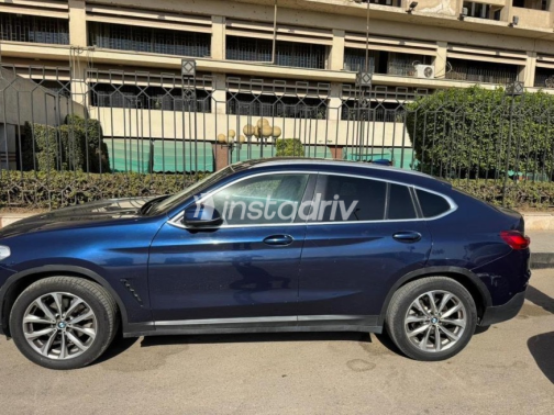 BMW X4 2020 White Automatic Used for Sale in Cairo - 4