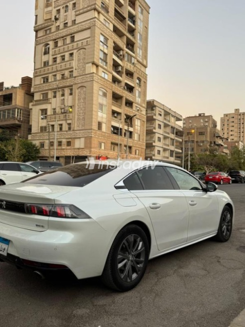 بيجو 508 2022 أبيض أوتوماتيك مستعملة للبيع في القاهرة - 5