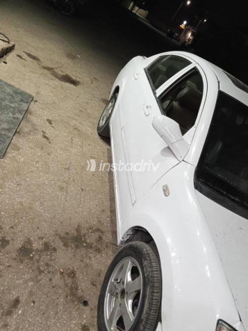 اسبيرانزا A516 2010 أبيض يدوي مستعملة للبيع في الجيزة - 3