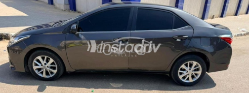 Toyota Corolla 2015 Gray Automatic Used for Sale in Sheraton - 7