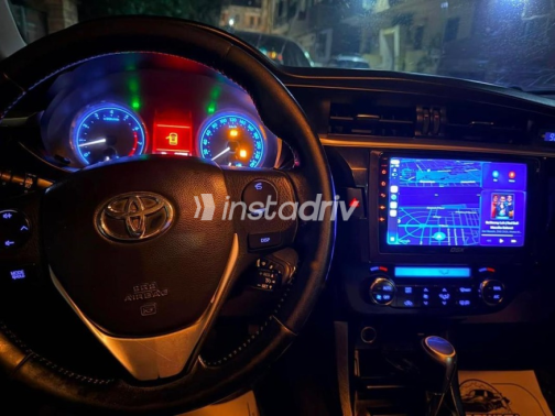 Toyota Corolla 2015 Gray Automatic Used for Sale in Sheraton - 10