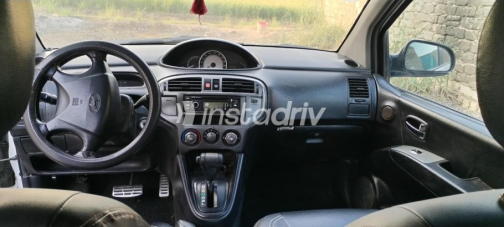 Hyundai Matrix 2002 White Automatic Used for Sale in El Mahalla - 7