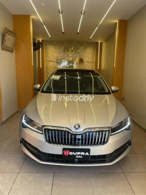 Skoda Superb 2022 Silver Automatic Used for Sale in Kafr el-Dawwar - 4