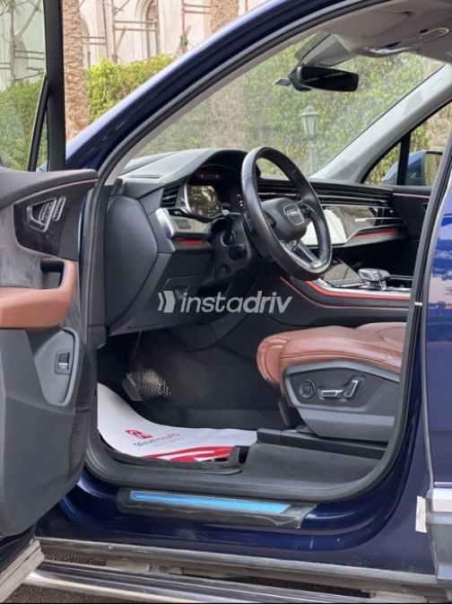 Audi Q7 2021 Dark Blue Automatic Used for Sale in Sheikh Zayed City - 6