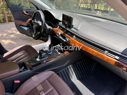 Audi A4 2017 Black Automatic Used for Sale in Greater Cairo ( Cairo + Giza) - 7