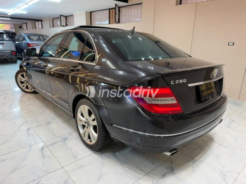 مرسيدس C 280 2008 أسود أوتوماتيك مستعملة للبيع في القاهرة - 4