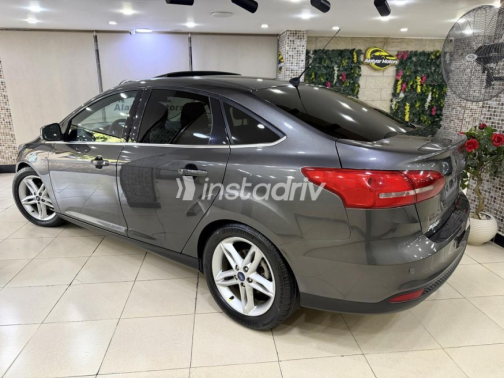 Ford Focus 2016 Gray Automatic Used for Sale in Cairo - 5