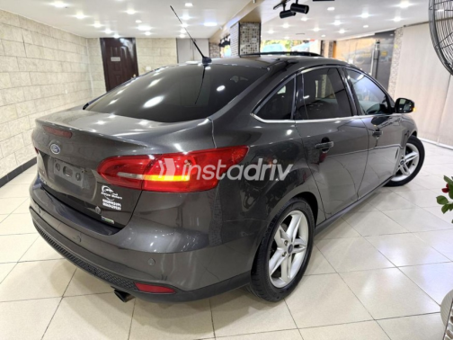 Ford Focus 2016 Gray Automatic Used for Sale in Cairo - 6