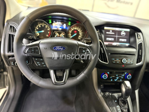Ford Focus 2016 Gray Automatic Used for Sale in Cairo - 9