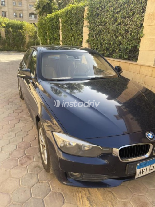 BMW 316 2014 Dark Blue Automatic Used for Sale in Cairo - 2