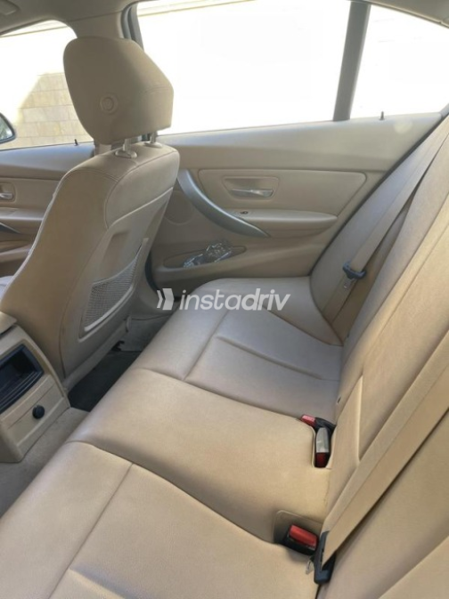 BMW 316 2014 Dark Blue Automatic Used for Sale in Cairo - 4