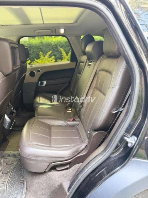 Land Rover Range Rover Sport 2021 Black Automatic Used for Sale in Nasr city - 4