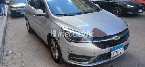 شيرى اريزو 5 2022 فضي أوتوماتيك مستعملة للبيع في الإسكندرية - 3