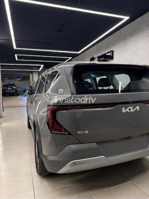 Kia EV5 2024 Gray Automatic Used for Sale in Sheraton - 5