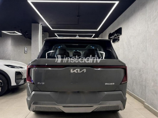 Kia EV5 2024 Gray Automatic Used for Sale in Sheraton - 6