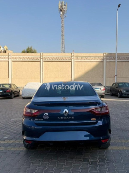 Renault Megane 2019 Dark Blue Automatic Used for Sale in Heliopolis - 6