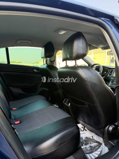Renault Megane 2019 Dark Blue Automatic Used for Sale in Heliopolis - 10