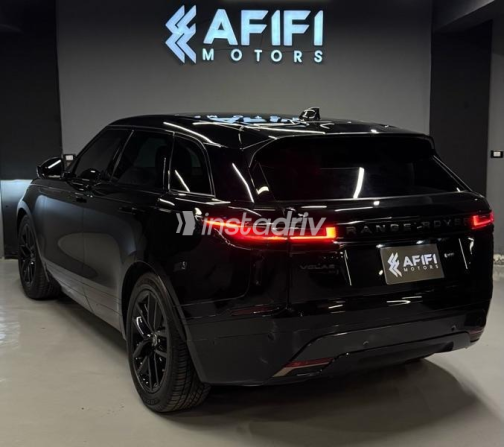 Land Rover Velar 2024 Black Automatic Used for Sale in Cairo - 3