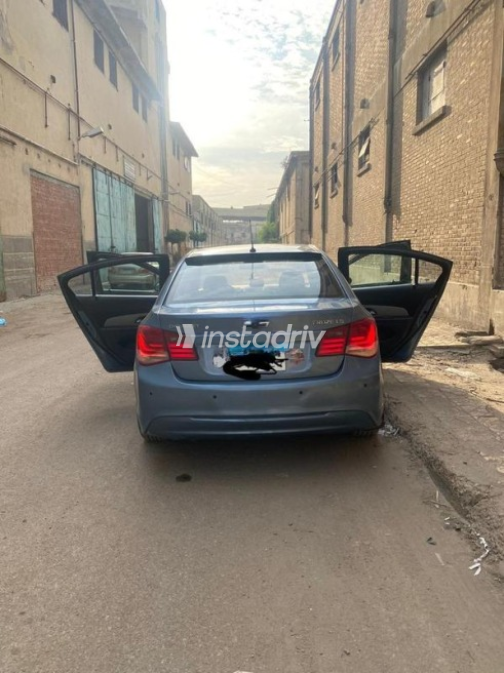 Chevrolet Cruze 2013 Blue Automatic Used for Sale in Alexandria - 6