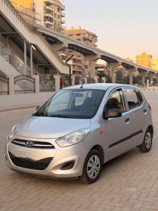 Hyundai I10 2017 Silver Automatic Used for Sale in Nasr city