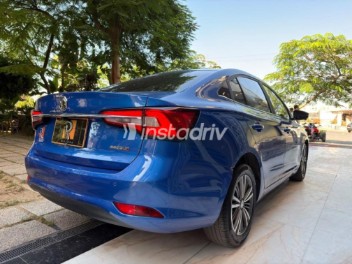 MG 5 2021 Dark Blue Automatic Used for Sale in Ismailia - 5