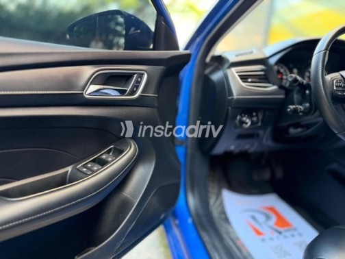 MG 5 2021 Dark Blue Automatic Used for Sale in Ismailia - 8